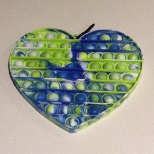 Love heart puppet